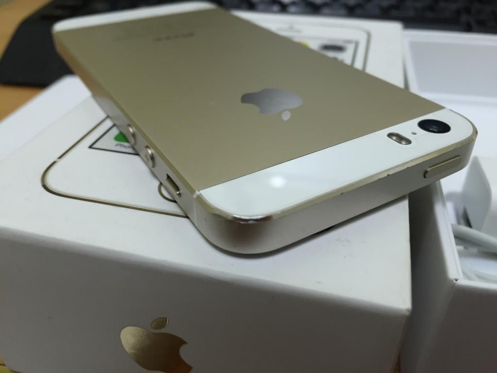 HTC One M7 Silver (4tr),HTC One M8 Gray (9tr),Iphone 5S Gold : 9tr3 - 3