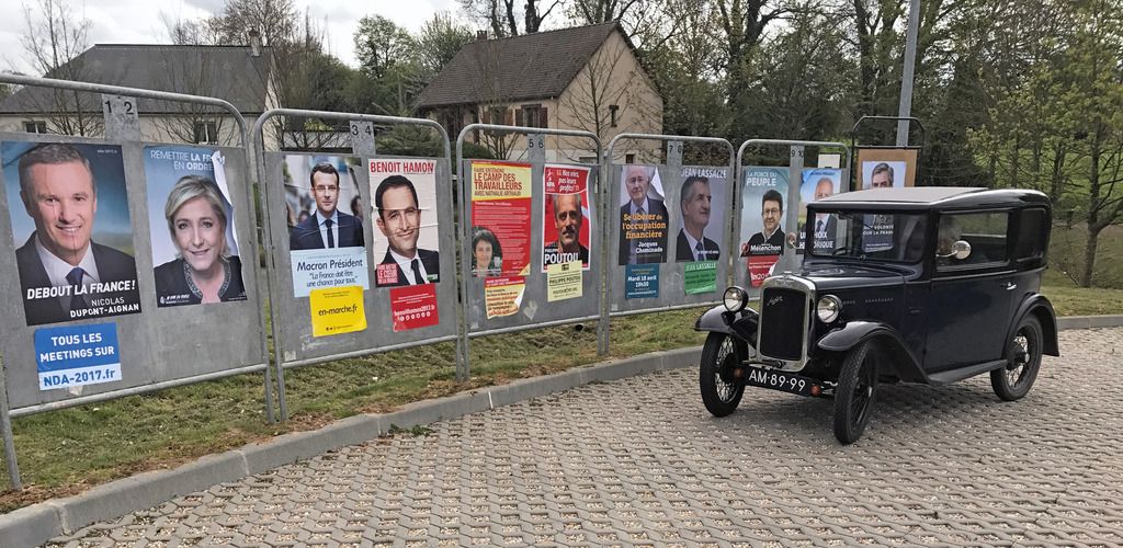 Left wing right wing photo Austin Sevens left and right wing accoutrement under scrutiny by French presidential candidates Normandy 20170416 5293_zpsng0mlqkd.jpg