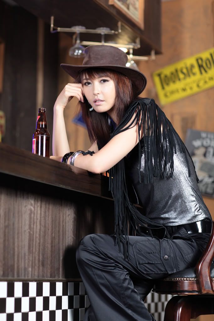 kang-yui-cowgirl-06.jpg