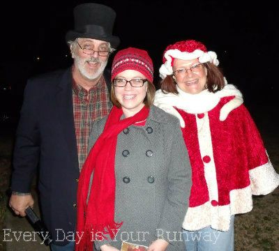 FamilyCarolers, Christmas Caroling