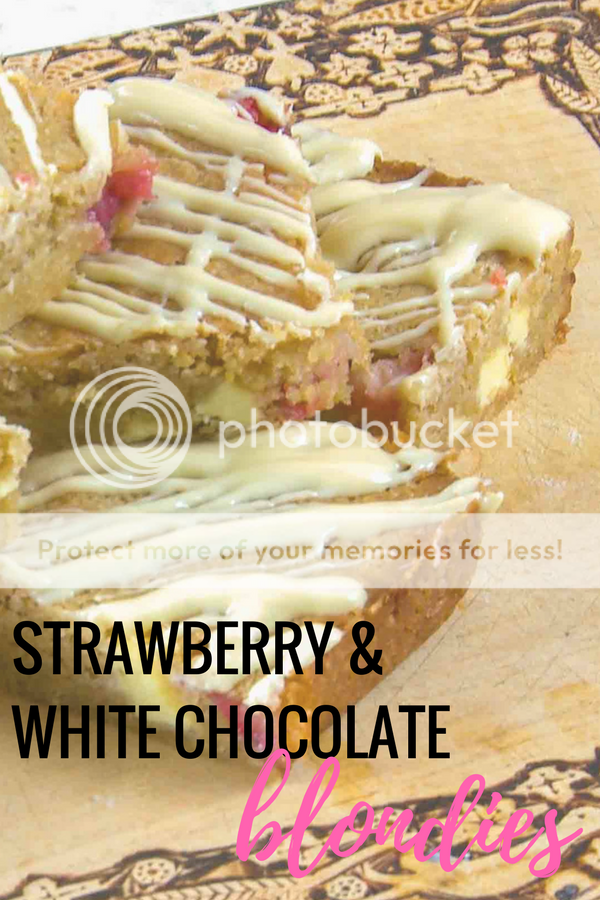 Strawberry & White Chocolate Blondies (featuring Baker's Secret baking pans) | buymeonce.com